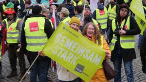 Warnstreik Verdi Unikliniken Baden-Württemberg